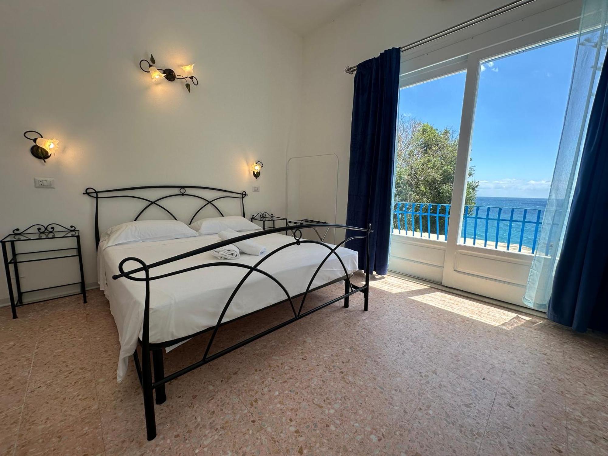 Rada Azzurra Hotel Amalfi Exterior photo